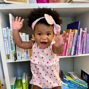 Meet your Posher, Zoë Bowie